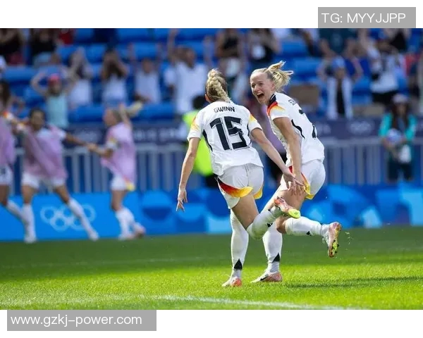 德国女足明星球员的崛起与成就解析 德国女足明星球员的崛起与成就解析