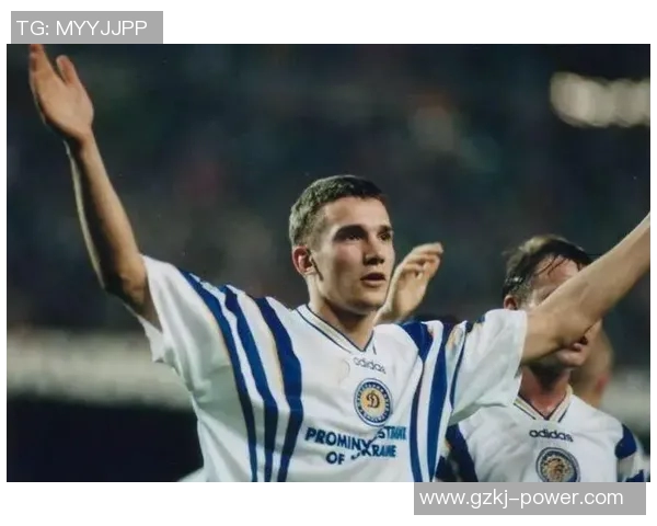 乌克兰足球传奇明星名单及其辉煌成就回顾 乌克兰足球传奇明星名单及其辉煌成就回顾