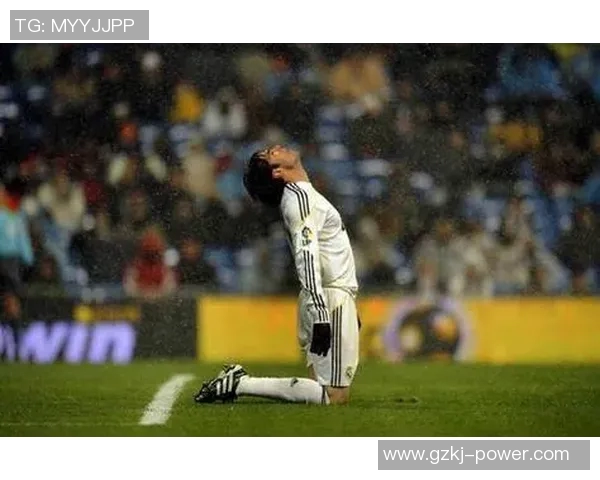 足球明星们热议卡卡的传奇职业生涯与对足球的深远影响 足球明星们热议卡卡的传奇职业生涯与对足球的深远影响