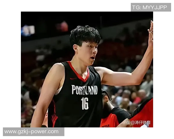 探索kw篮球明星的成长历程与辉煌成就背后的故事与启示