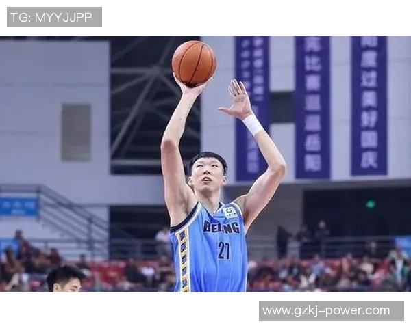 超级花哨的篮球明星如何在赛场上展现个人风格与魅力的完美结合
